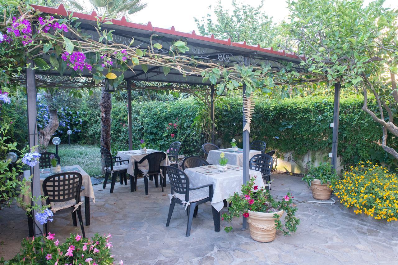 B&B Lo Sperone Алгеро Екстериор снимка